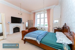 Bedroom- click for photo gallery